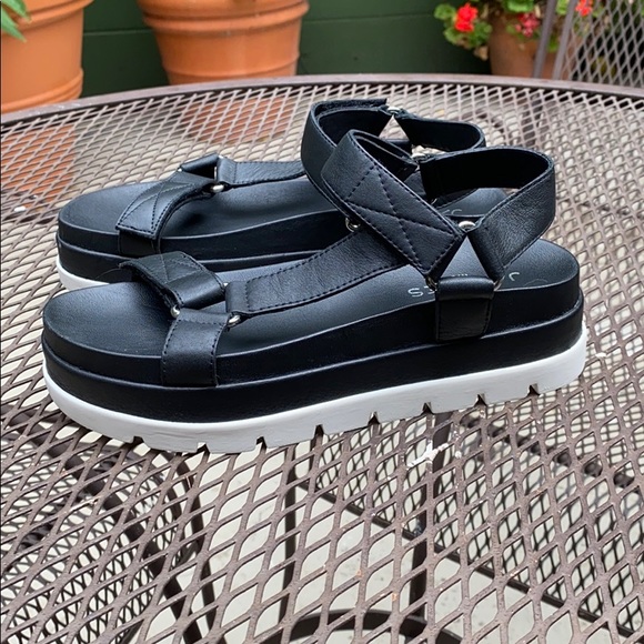 J/Slides sandals - Picture 2 of 3